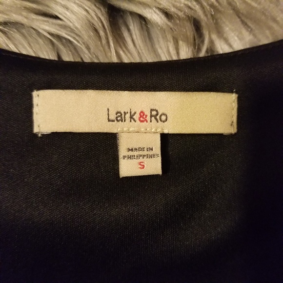 🛍 💜 Lace Sleeve Shift Dress - Picture 4 of 6